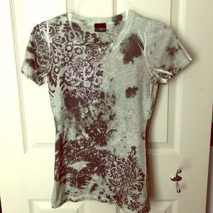 Daytrip green graphic tee size small